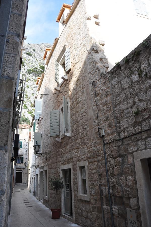 Villa Mama - Traditional Apartments In Omis, Free Parking Luaran gambar