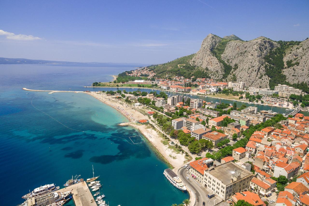Villa Mama - Traditional Apartments In Omis, Free Parking Luaran gambar