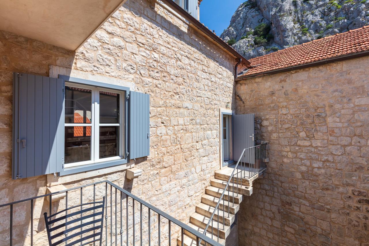 Villa Mama - Traditional Apartments In Omis, Free Parking Luaran gambar